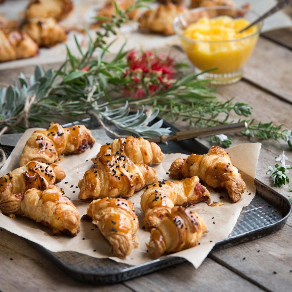 Upcycle leftover Christmas ham into the perfect Boxing Day breakfast: ham crescents and serve them with a jammy spiced mango dipping sauce. They are great as a starter or finger food, if you’re planning to entertain beyond Christmas Day.