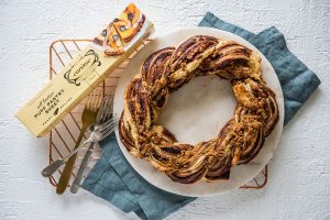 Choc-Hazelnut & Ginger Wreath with Carême Butter Puff Pastry