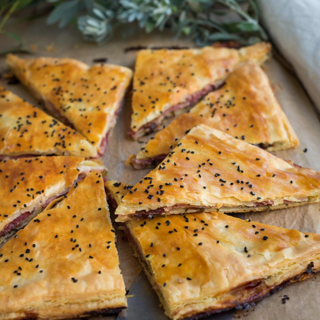 A perfect lunchbox or after school snack that the kids will love. Simply adjust ingredients to suit individual tastes. With only a few ingredients, this Ham, Cheese & Quince Pastry Slab is also a great, easy Christmas dish.