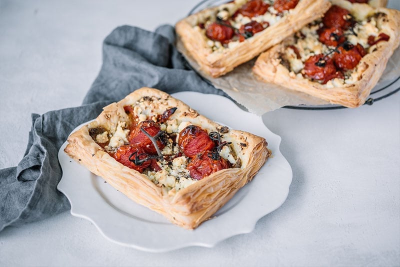 Mediterranean Puff Pizza with Puff Pastry